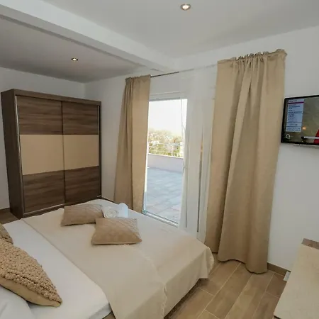Vila Paula