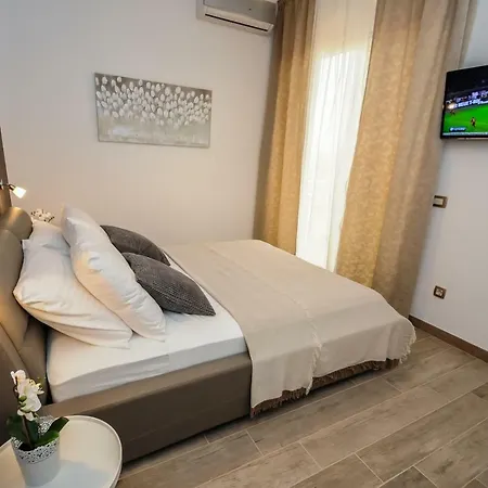 Vila Paula *